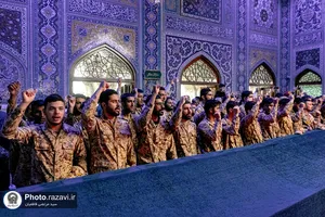 تجدید بیعت سربازان نیروهای مسلح با آرمان&zwnj;های رهبر شهید انقلاب