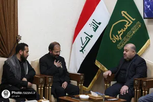 دیدار مسئولین موکب امام رضا علیه&zwnj;السلام در سامرا با تولیت حرم امامین عسکریین