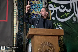عزاداری زائران عرب زبان در حرم مطهر رضوی
