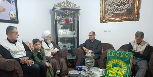 ابلاغ پیام تولیت آستان قدس به خانواده شهید جنگ رمضان در مازندران