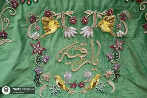 اهدای پوش جدید ضریح مطهرحضرت رقیه(س) توسط خادمان حرم رضوی