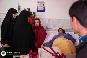 عیادت خدام حرم مطهر رضوی از ۴ قلوهای تازه به دنیا آمده مشهدی