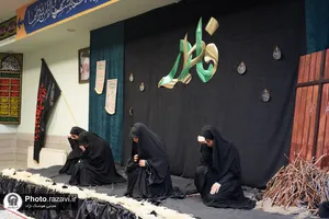 تشییع پیکر شهدای گمنام دفاع مقدس در مدارس امام رضا(ع)
