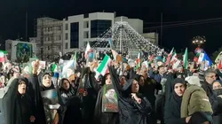 خروش مردم اصفهان در پی شهادت رهبر فرزانه انقلاب/فیلم