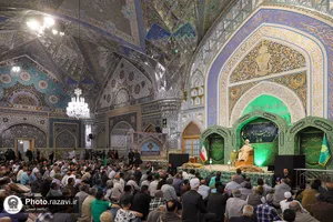 اجتماع تجدید بیعت با امام زمان (عج) در حرم مطهر رضوی