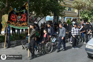 تشرف معلولان آسایشگاه فیاض بخش به حرم مطهر رضوی