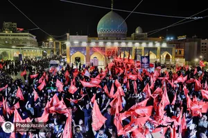حضور کاروان سفیران امام رئوف علیه&zwnj;السلام در ابتدای مسیر پیاده&zwnj;روی زائران اربعین در نجف اشرف
