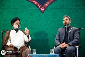 پرسمان دینی در حرم مطهر رضوی