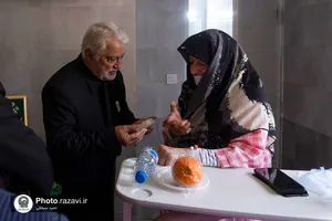 حضور خدام حرم مطهر رضوی در بیمارستان 17 شهریور