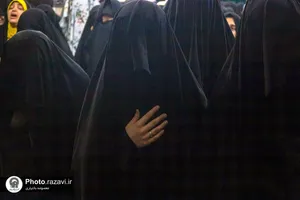 وداع دختران نوجوان معتکف رمضانیه در حرم مطهر رضوی