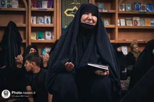 بزرگداشت رهبر شهید انقلاب در رواق نجمه&zwnj;خاتون حرم مطهر رضوی