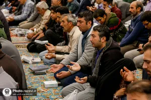 توزیع افطاری سبک در حرم مطهر رضوی-3