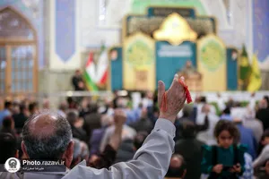 شب میلاد امام حسن عسکری(علیه&zwnj;السلام) در حرم مطهر رضوی