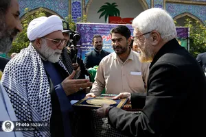 حضور تولیت آستان قدس رضوی در مزار شهدای هویزه