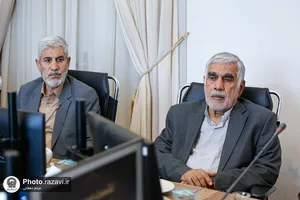 دیدار جمعی از پیشکسوتان رسانه با مدیر عالی حرم مطهر رضوی