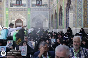 تشرف کاروان زیارتی معین الضعفا به حرم مطهر رضوی