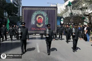 حضور تولیت استان قدس رضوی در تشییع پیکر شهیدان دوست محمدی و جاوید مهر