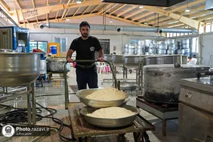 آشپزخانه مرکزی آستان قدس رضوی در مرز مهران