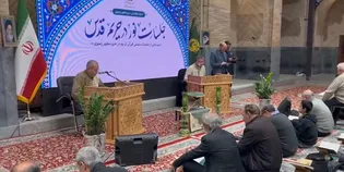 آغاز دهمین ماه اجرای طرح «نور در حریم قدس»؛ انتقال جلسات سنتی قرآن کریم به فضای حرم مطهر رضوی
