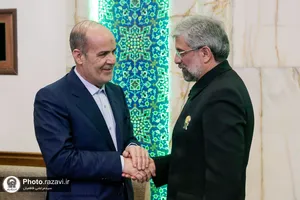 تشرف جمعی از عوامل رسانه ملی به حرم مطهر رضوی