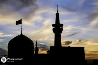 عکس با کیفیت : گنبد و گلدسته حرم مطهر رضوی
