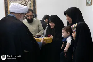 دیدار تولیت آستان قدس رضوی با خانواده سرداران شهید شوشتری و محمدزاده