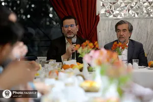 نشست صمیمی مدیران ادواری حرم مطهر