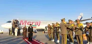 استقبال خادمان بارگاه منور رضوی از شیوخ عشایر عراقی در فرودگاه شهید هاشمی نژاد مشهد