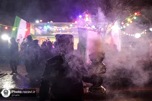 جشن پیروزی انقلاب اسلامی در ایستگاه انقلاب دانش&zwnj;آموزان مدارس امام رضا(علیه&zwnj;السلام)