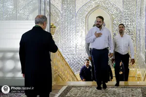 مراسم جشن عید ولادت پیامبر اکرم صلی&zwnj;الله&zwnj;و&zwnj;علیه&zwnj;وآله در تالار ولایت حرم مطهر رضوی 