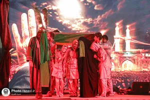 نمایش آیینی &laquo;قائد&raquo;