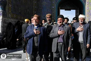 تشرف جمعی از اهالی روستای سیج به حرم مطهر رضوی