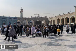 تشرف گروه 205 نفره کوتاه قامتان سراسر کشور به بارگاه منور رضوی