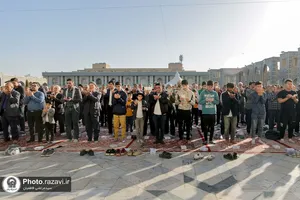 اقامه نماز عید سعید فطر در حرم مطهر رضوی - 2