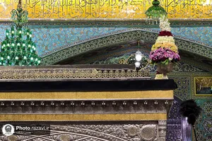سیاه پوشی حرم مطهر رضوی در آستانه ایام شهادت امیرالمومنین