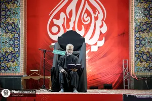 مراسم عزاداری دهه اول محرم زائران غیر ایرانی در حرم مطهر رضوی