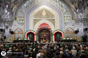 وداع زائران حرم رضوی با 5 شهید مدافع حرم در شام شهادت حضرت موسی بن جعفر علیه السلام