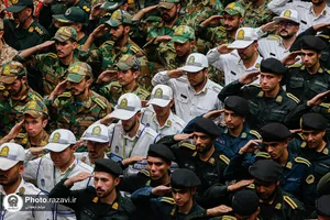 بزرگداشت مقام سرباز در حرم مطهر رضوی 