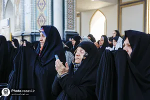 اقامه نماز عید فطر در حرم مطهر رضوی-2