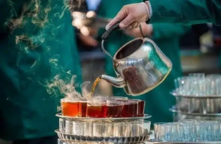 خدمت‌رسانی خادم‌یاران رفسنجان در حرم کریمه اهل بیت (س)
