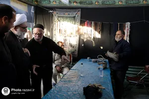 بازدید تولیت آستان قدس رضوی از موکب های خدمت رسان به زائرین پیاده حضرت رضا علیه السلام