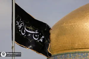 نصب کتیبه&zwnj;های شهادت جوادالائمه علیه&zwnj;السلام در حرم مطهر رضوی