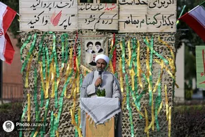 غبارروبی مزار شهید گمنام زائرشهر رضوی