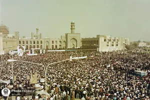 حرم مطهر رضوی؛ کانون انقلاب در مشهد-2