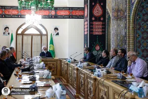 دیدار جمعی از آزادگان استان خراسان با تولیت آستان قدس رضوی