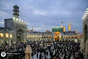 حال و هوای حرم مطهر رضوی در شب نیمه شعبان