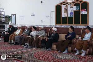 نشست مدیر امور مجاورین بنیاد کرامت رضوی با ائمه جماعات &laquo;پهنه شهید عصمتیان&raquo;