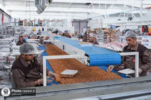 بازدید معاون آموزش متوسطه اداره کل آموزش و پرورش خراسان رضوی از صنایع غذایی رضوی