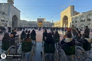 تشرف کاروان 1300 نفری زائران معلول سراسر کشور به حرم مطهر رضوی