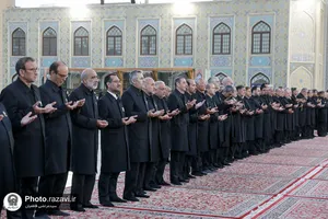 آیین تعویض پرچم حرم امام رضا علیه&zwnj;السلام در آستانه ماه ربیع الاول